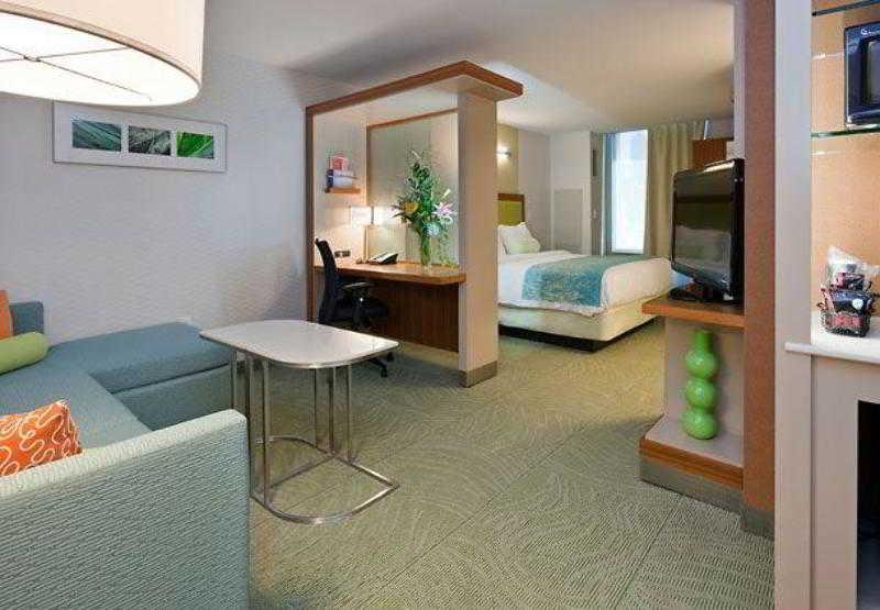 Springhill Suites Indianapolis Downtown Номер фото